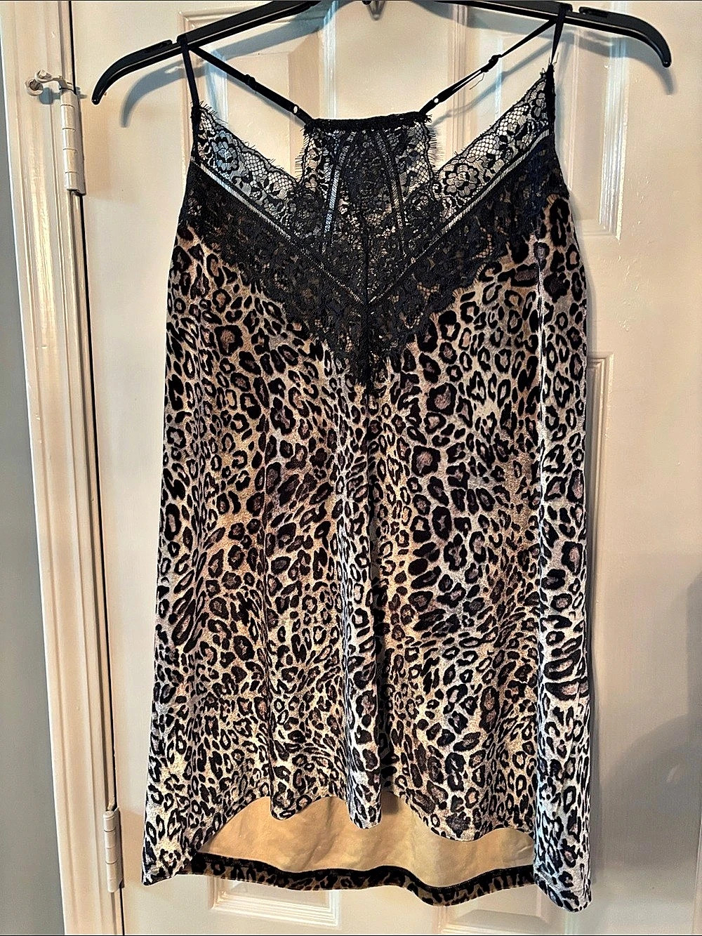 Easel Leopard Print Camisole with Lace Back NWT